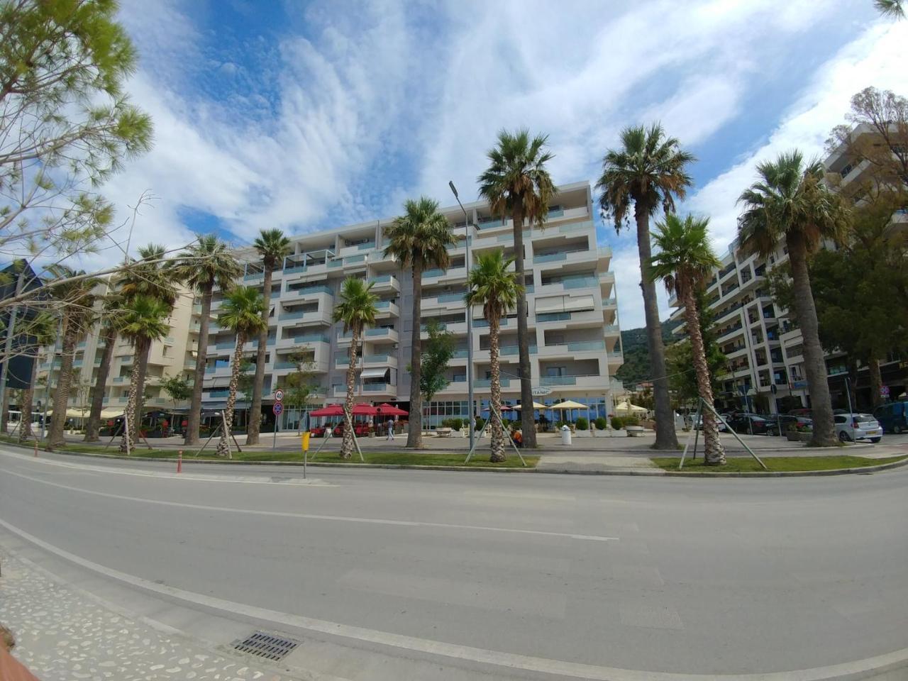 St Beach House Vlorë Exterior foto